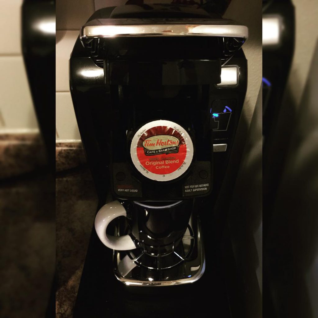 how to operate a keurig coffee machine