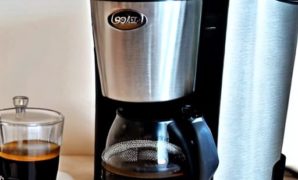 How to Clean a Pod Coffee Maker